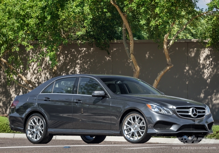 photo 1 Mercedes-Benz E-Class custom wheels Vossen CV2 20x, ET , tire size X R20. x ET