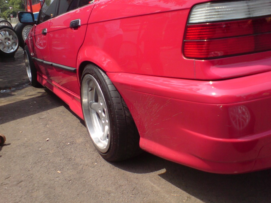 photo 1 BMW  318 custom wheels Racing Dynamics RGR 17x8.5, ET +13, tire size 205/45 R17. x ET 215/45 R