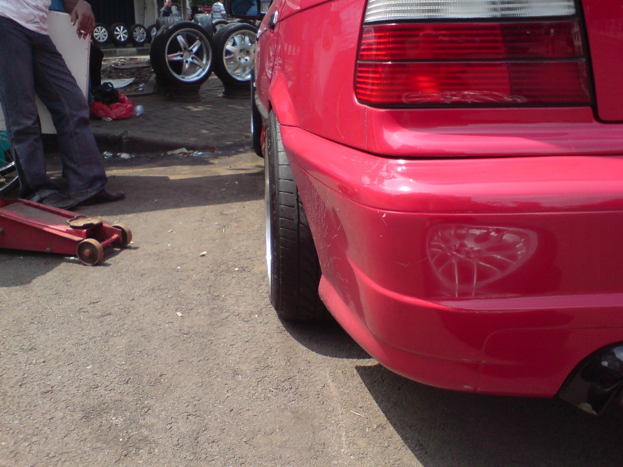 photo 4 BMW  318 custom wheels Racing Dynamics RGR 17x8.5, ET +13, tire size 205/45 R17. x ET 215/45 R