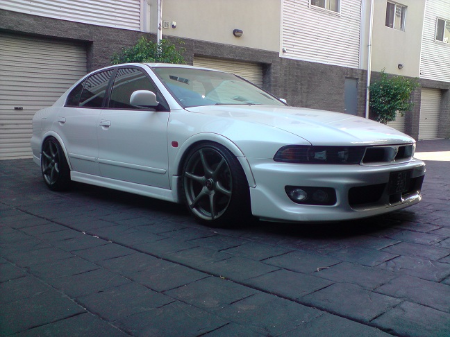 photo 6 Mitsubishi Galant custom wheels Nissan Skyline R34 GTR 18x9.0, ET +30, tire size 225/40 R18. x ET 235/40 R