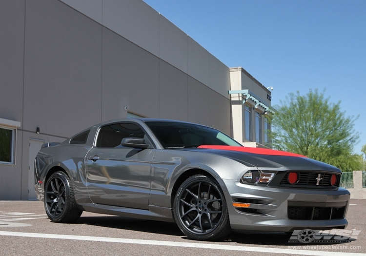 photo 1 Ford Mustang custom wheels Giovanna Monza 20x, ET , tire size X R20. x ET