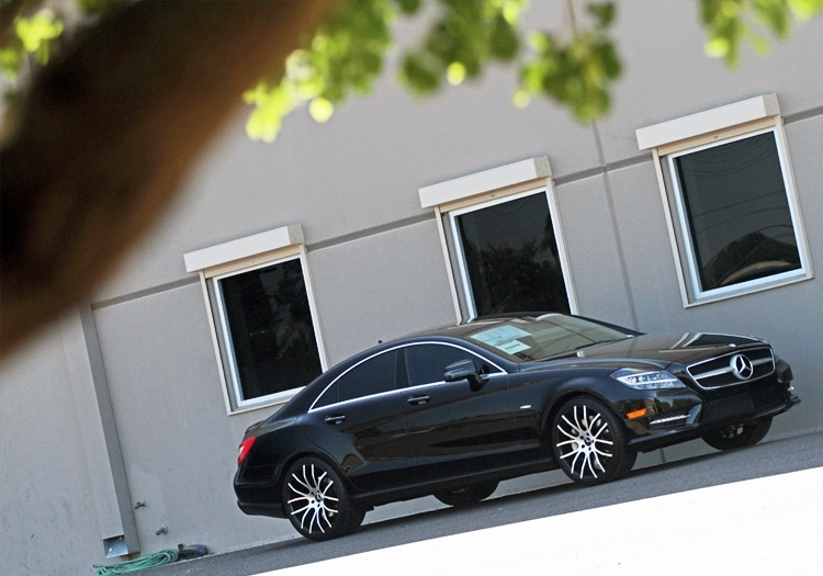 photo 1 Mercedes-Benz CLS-Class custom wheels Giovanna Kilis 20x, ET , tire size X R20. x ET 