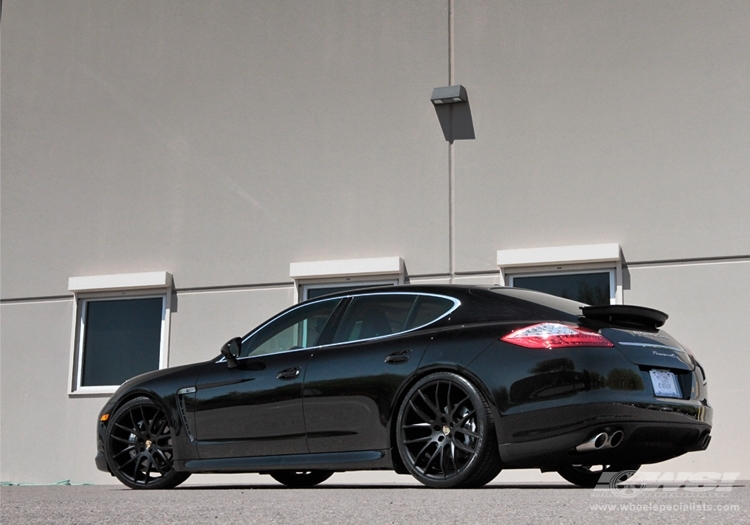 photo 1 Porsche Panamera custom wheels Giovanna Kilis 22x, ET , tire size X R22. x ET