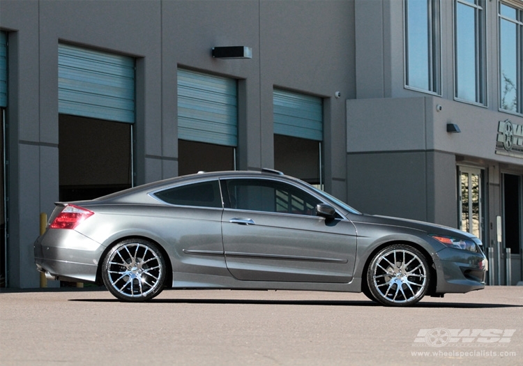 photo 1 Honda Accord custom wheels Giovanna Kilis 20x, ET , tire size X R20. x ET