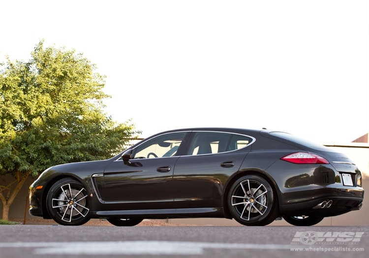 photo 1 Porsche Panamera custom wheels Giovanna Crewe 20x, ET , tire size X R20. x ET 
